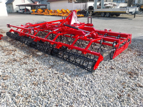 Kultivator Coral Plus Saatbettkombination Egge 4,2m - 6m Grubber